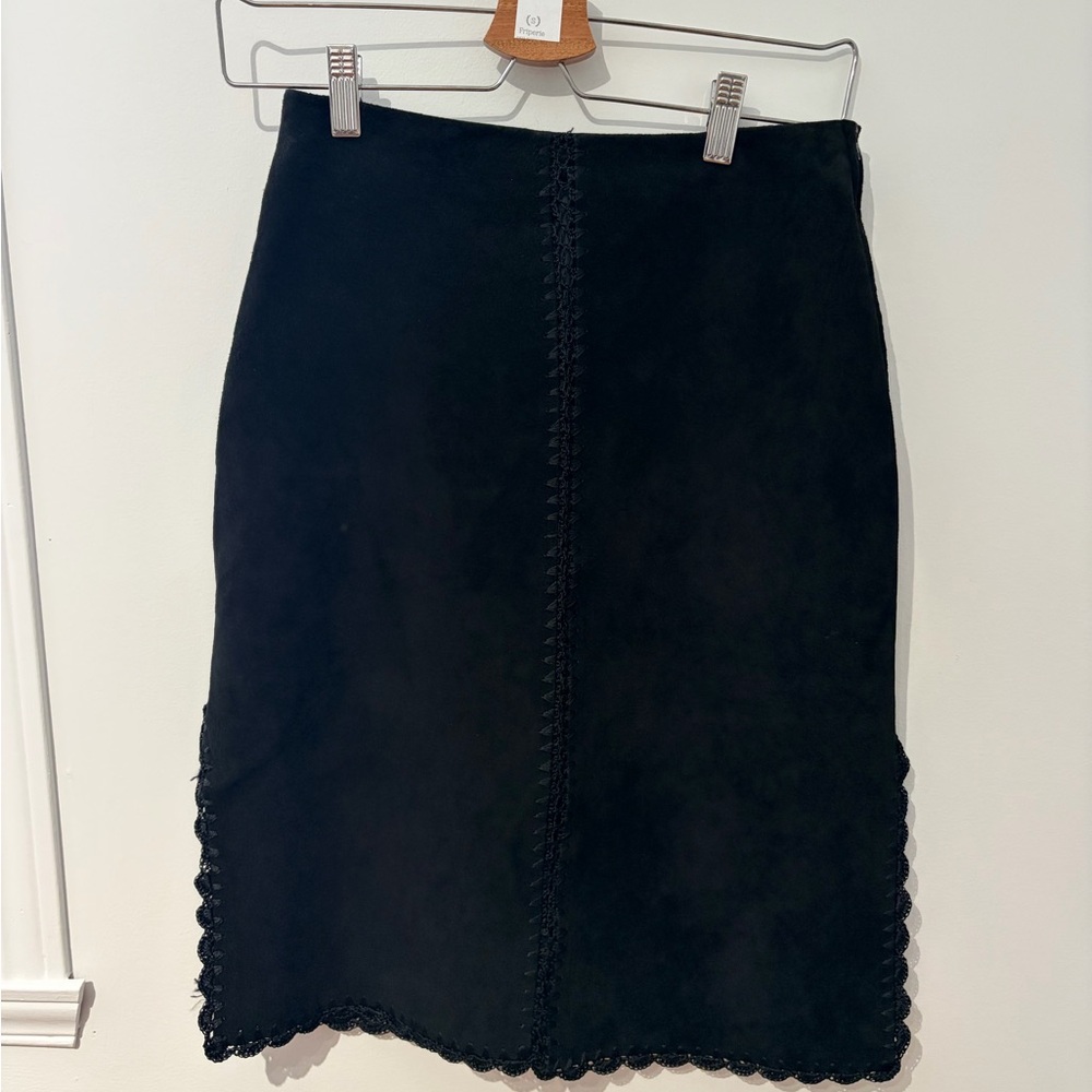 Elegant Black Skirt